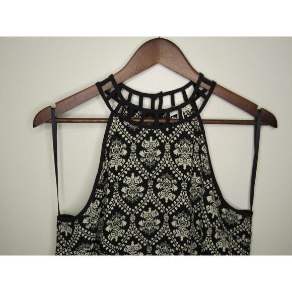 Beautiful Damask Print Sleeveless Monteau Dress NWOT! Size Lg. - Picture 2 of 7